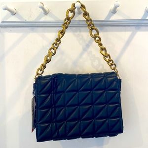 NEW W TAGS: ZARA black quilted shoulder bag w detachable chain.